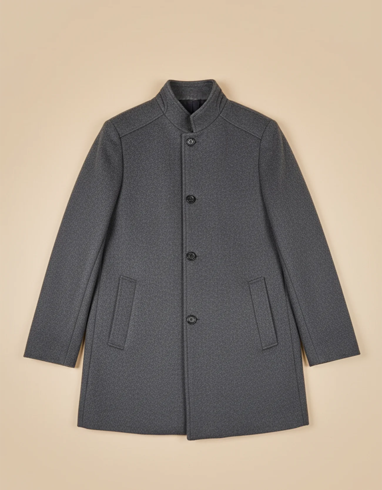 TAILORED WOOLEN OVERCOAT