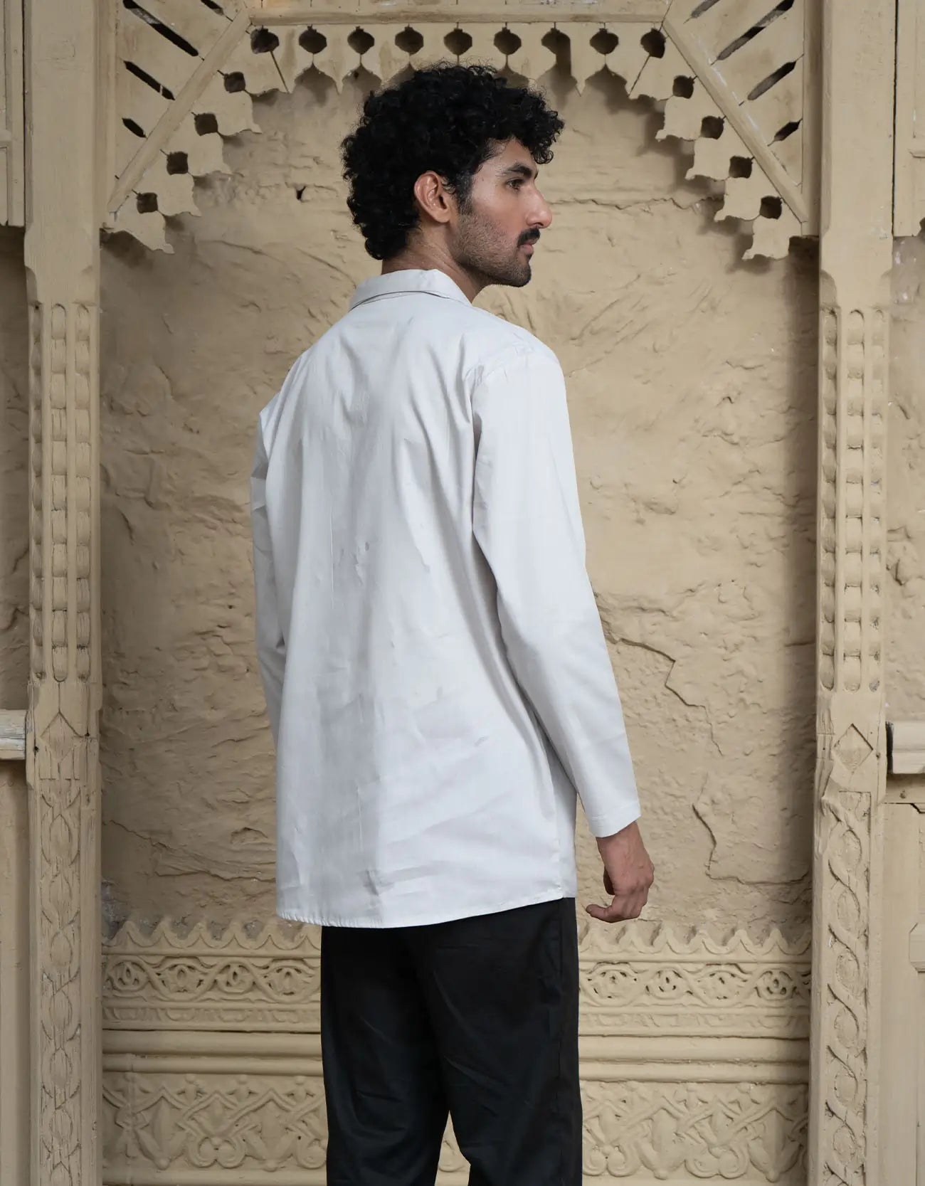 MEN’S CHEST POCKET KURTA