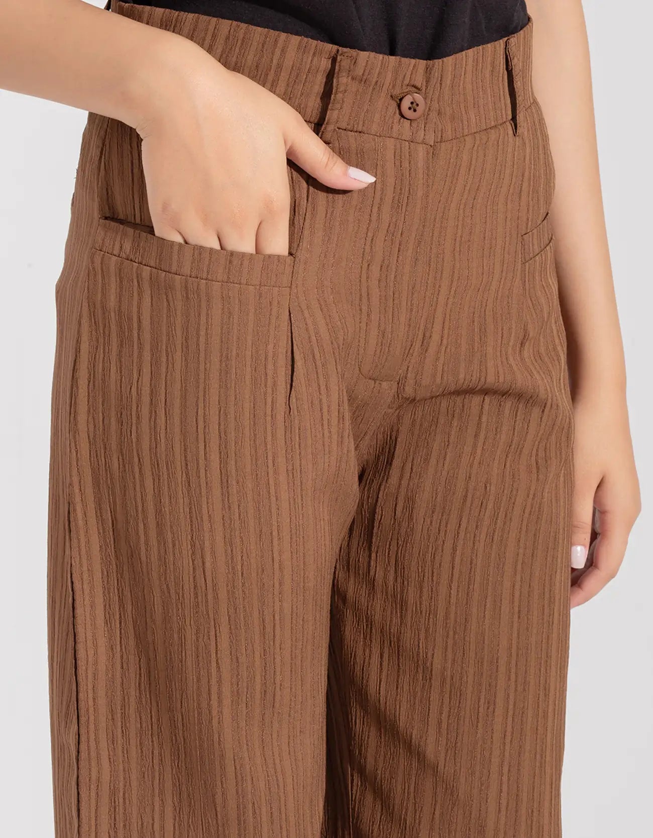TEXTURED WIDE LEG PANTS